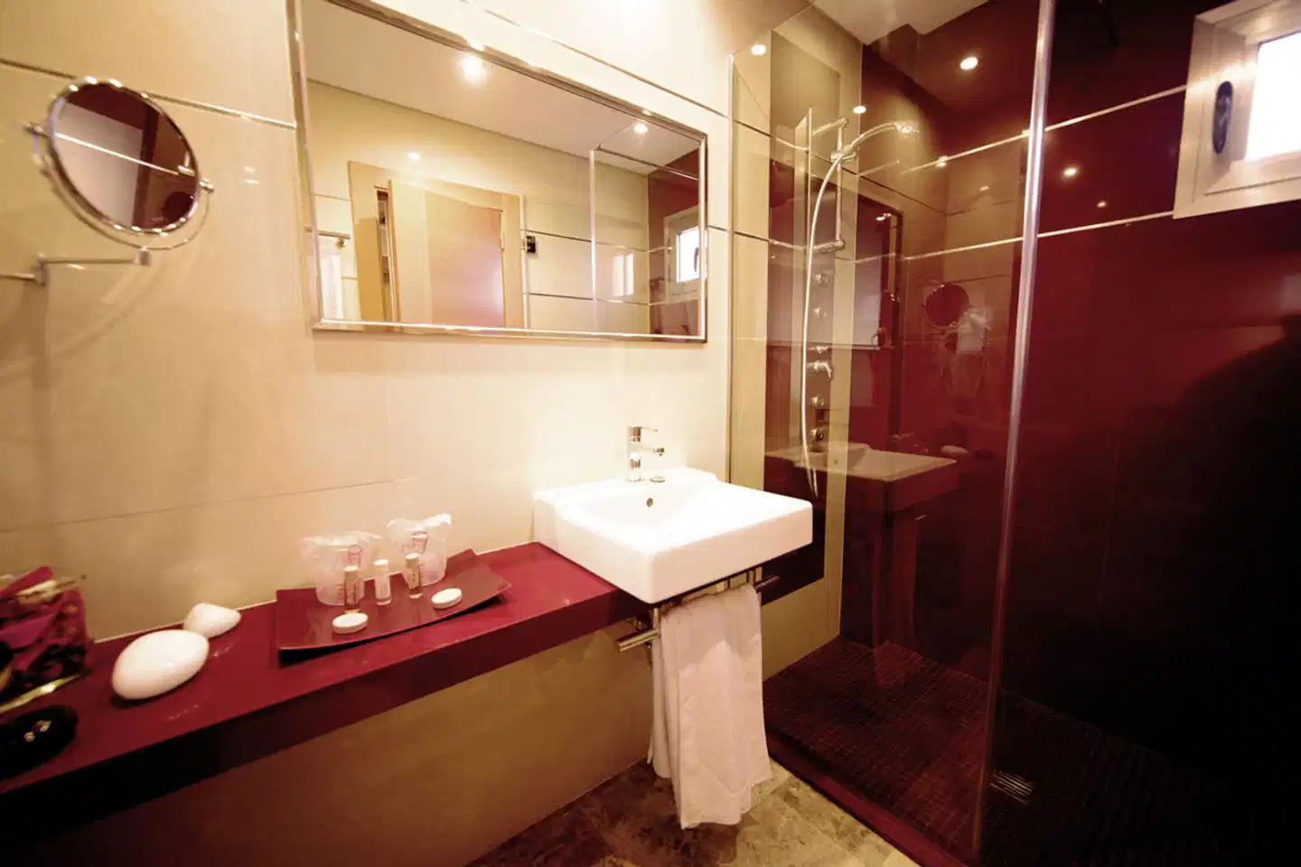 MLL Mediterranean Bay Badezimmer