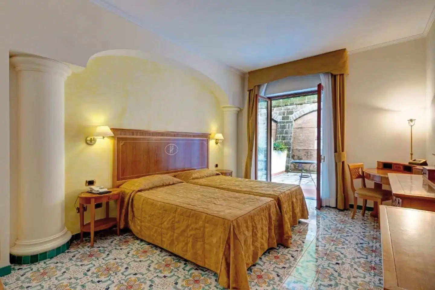 Grand Hotel President ACCOMMODATION