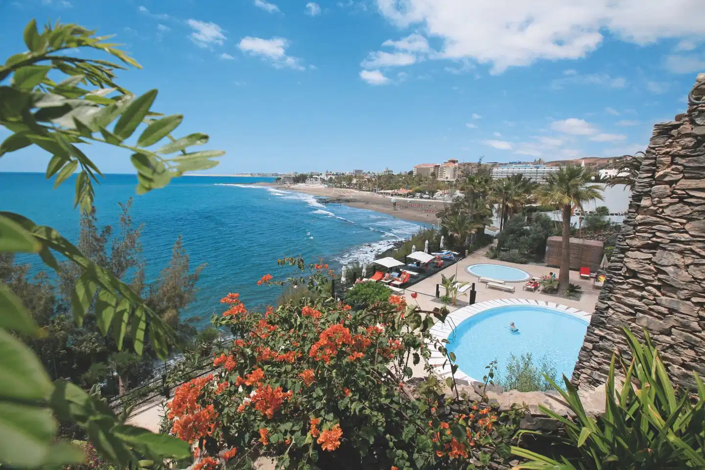 Apartamentos Buganvilla POOL