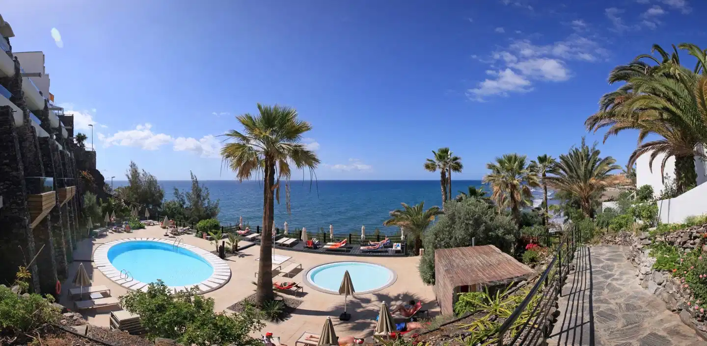 Apartamentos Buganvilla POOL