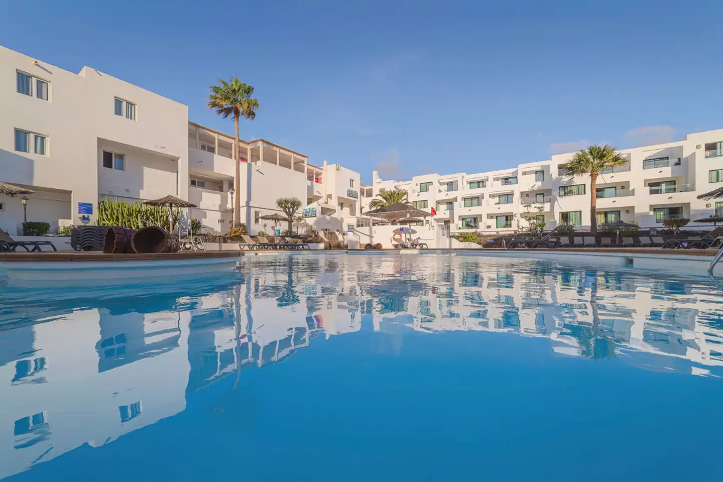 Galeon Playa by Seasense Hotels Pool