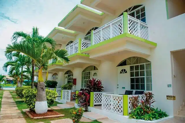 Fun Holiday Beach Resort OUTDOOR