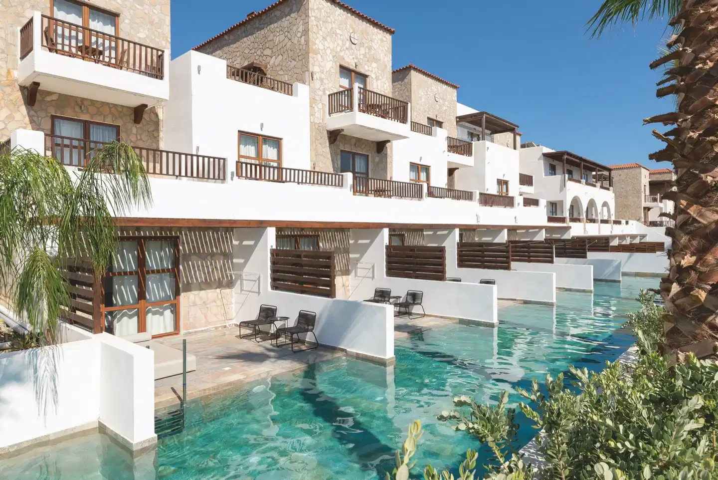 Costa Lindia Beach Resort & Spa Pool