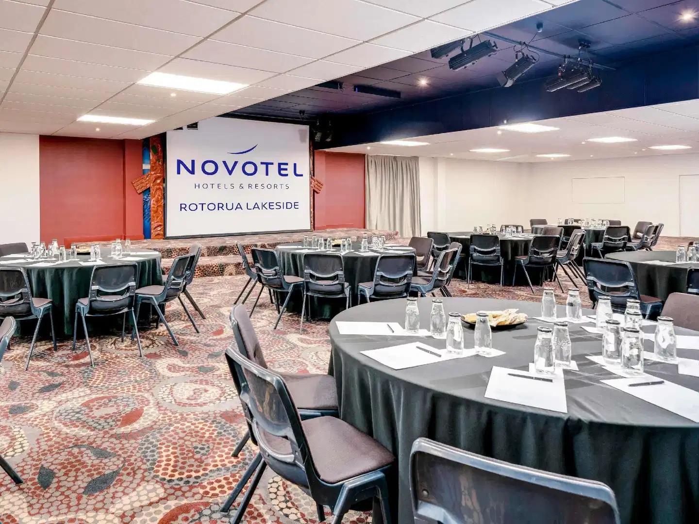 Novotel Rotorua Lakeside Hotel Konferenz