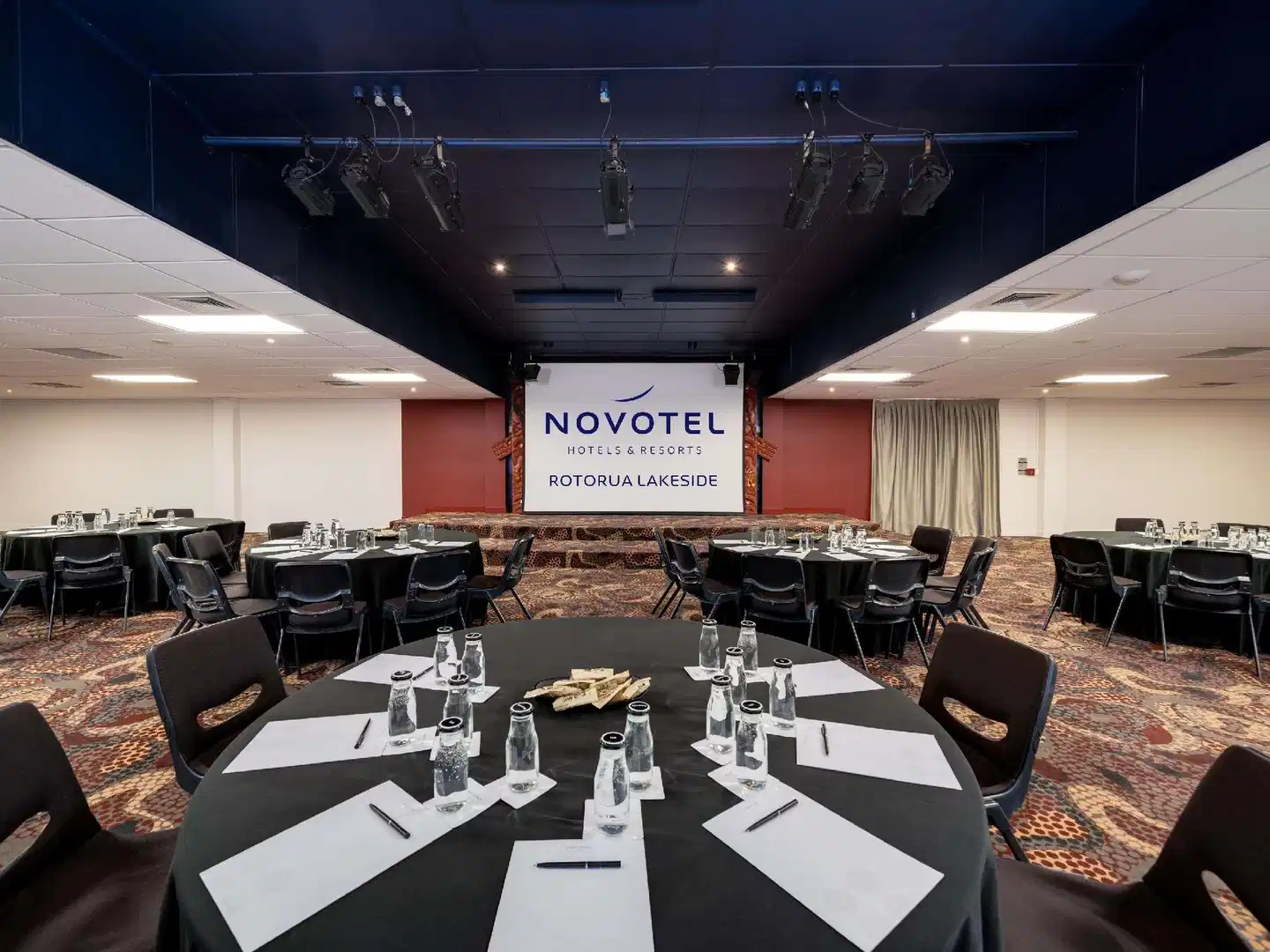 Novotel Rotorua Lakeside Hotel Konferenz