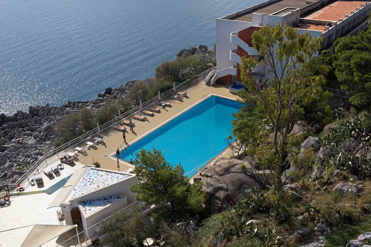 Splendid La Torre Pool