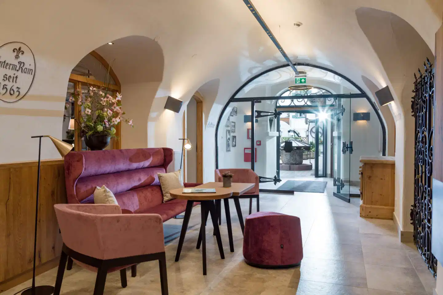 ALPEN GLÜCK HOTEL Unterm Rain Lobby