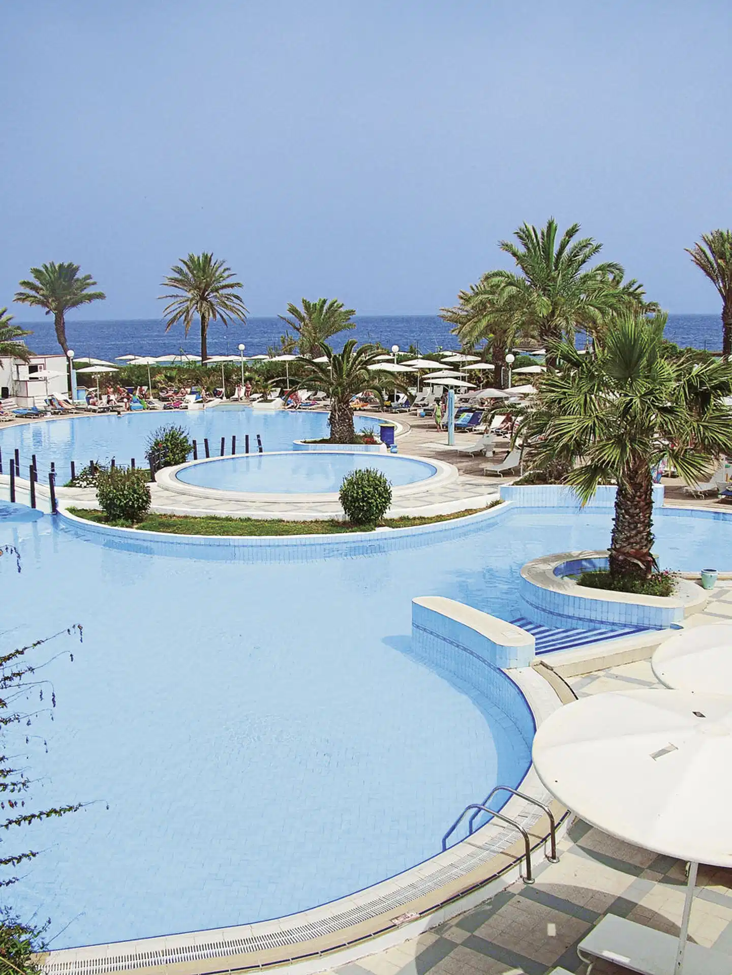 El Mouradi Skanes Pool