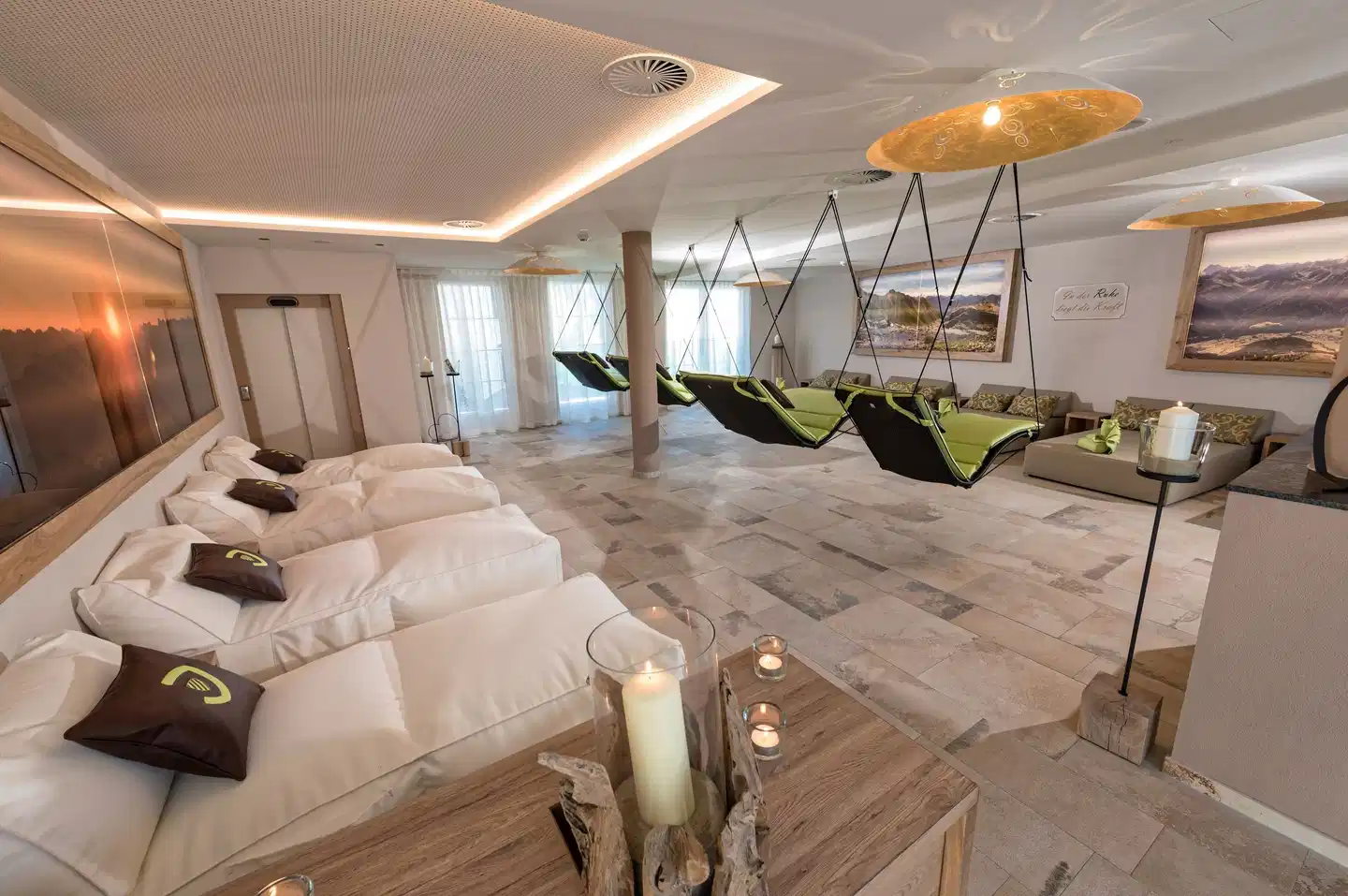 Jenny's Schlössl Lobby