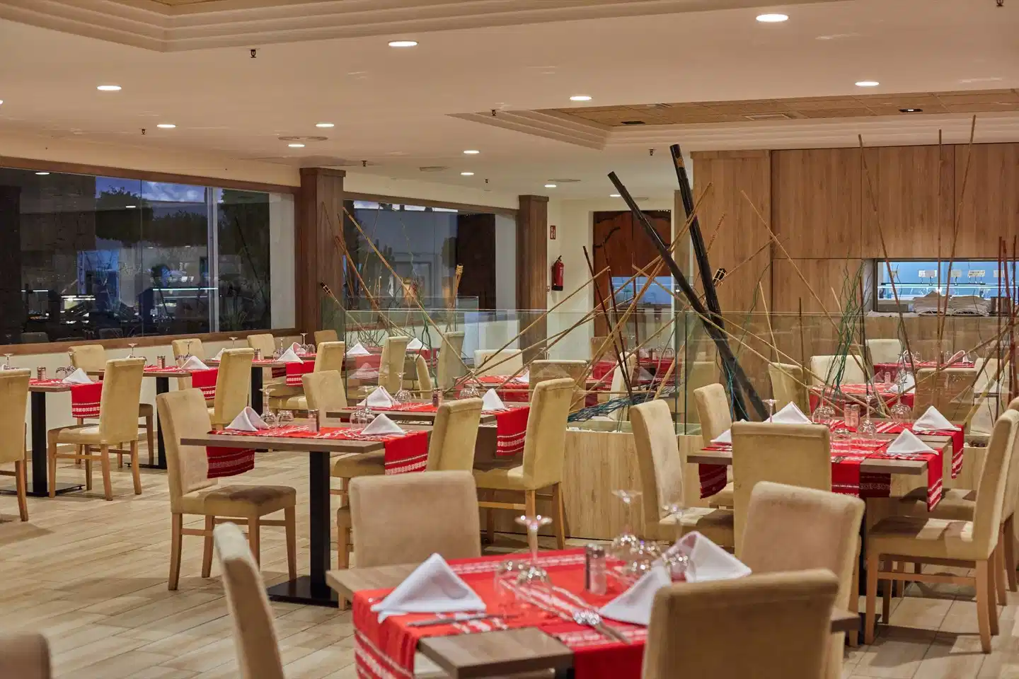 Sandos Papagayo Restaurant