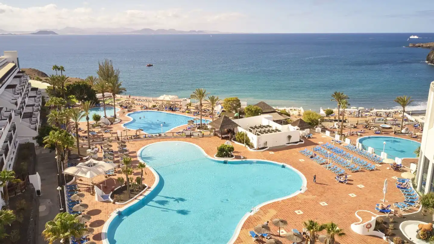 Sandos Papagayo Pool