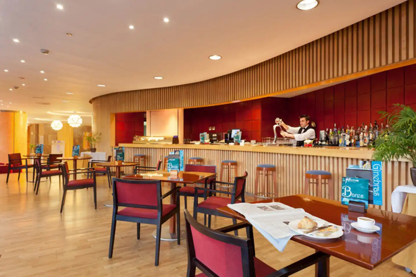 Senator Parque Central Restaurant