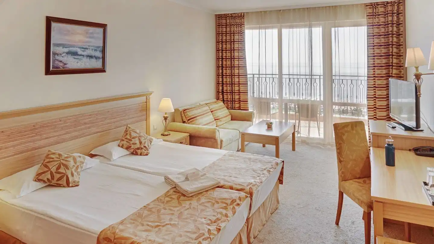 DIT Majestic Beach Resort ACCOMMODATION