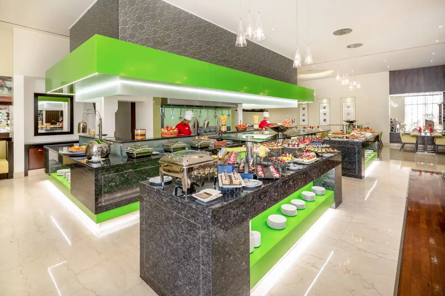 Novotel World Trade Centre Dubai Hotel Restaurant