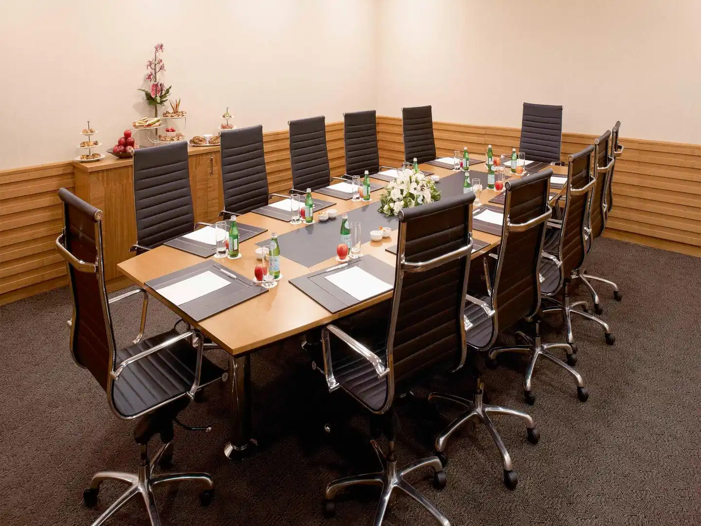 Mövenpick Izmir Konferenz