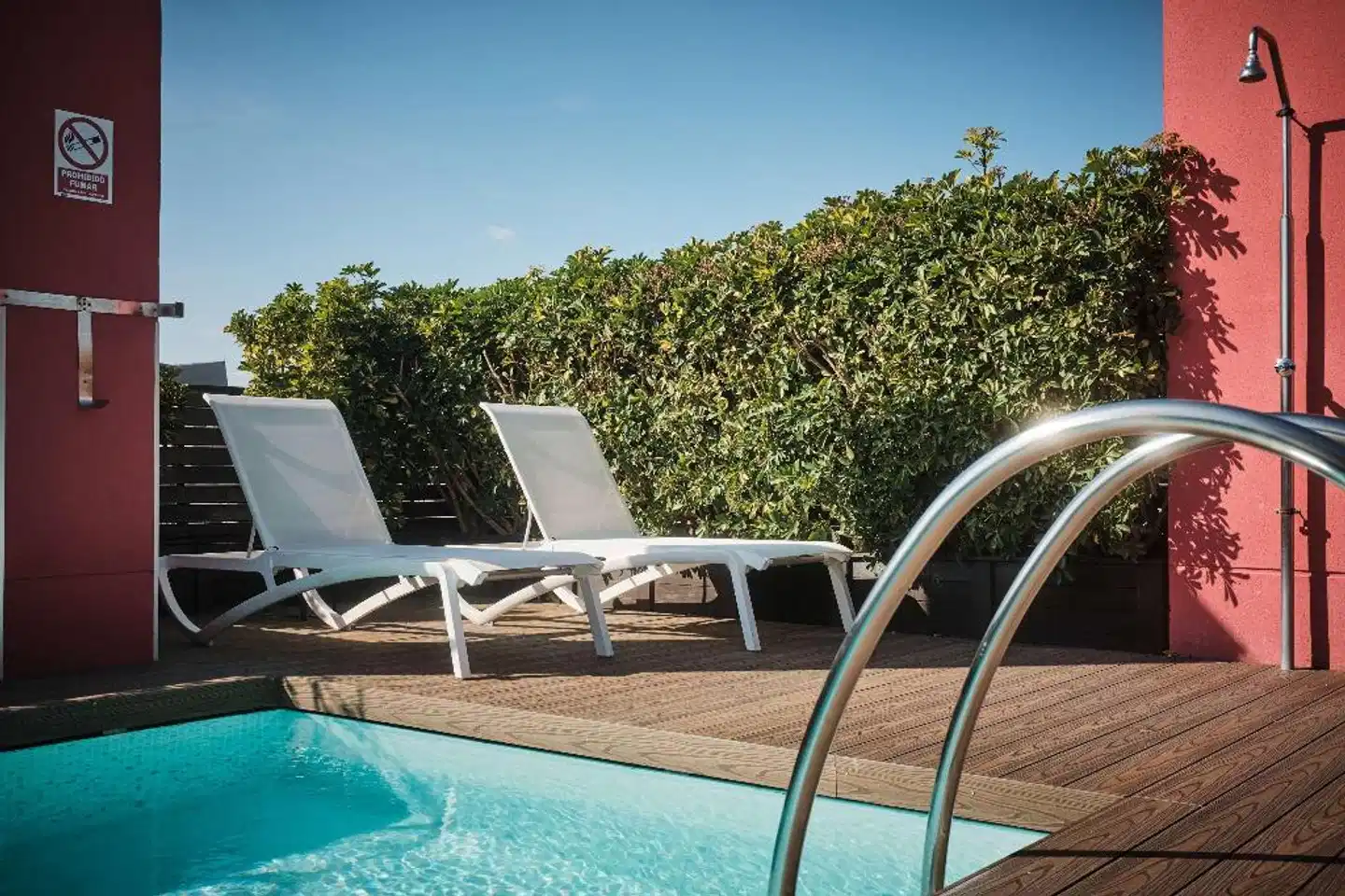 Catalonia Avinyo Pool