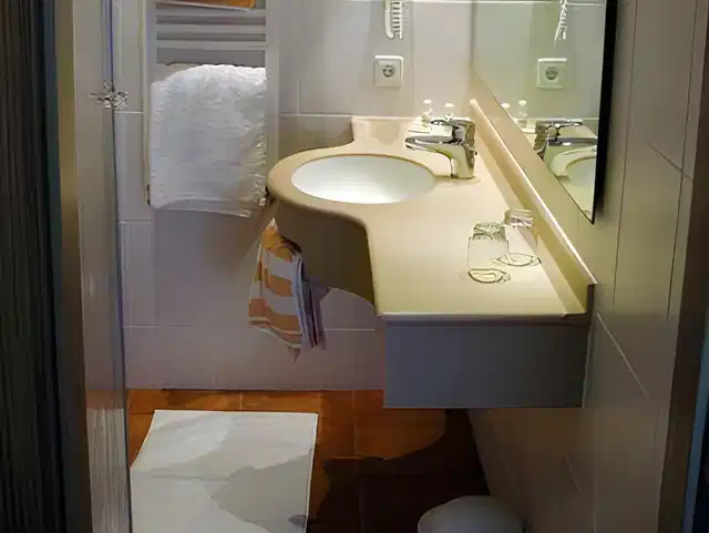 Zum Rössle Badezimmer