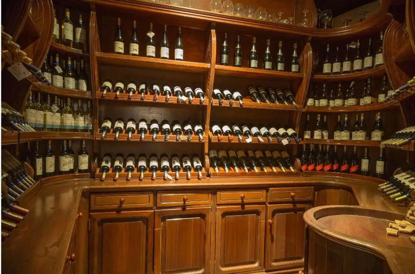 Royal Palm Galapagos Bar