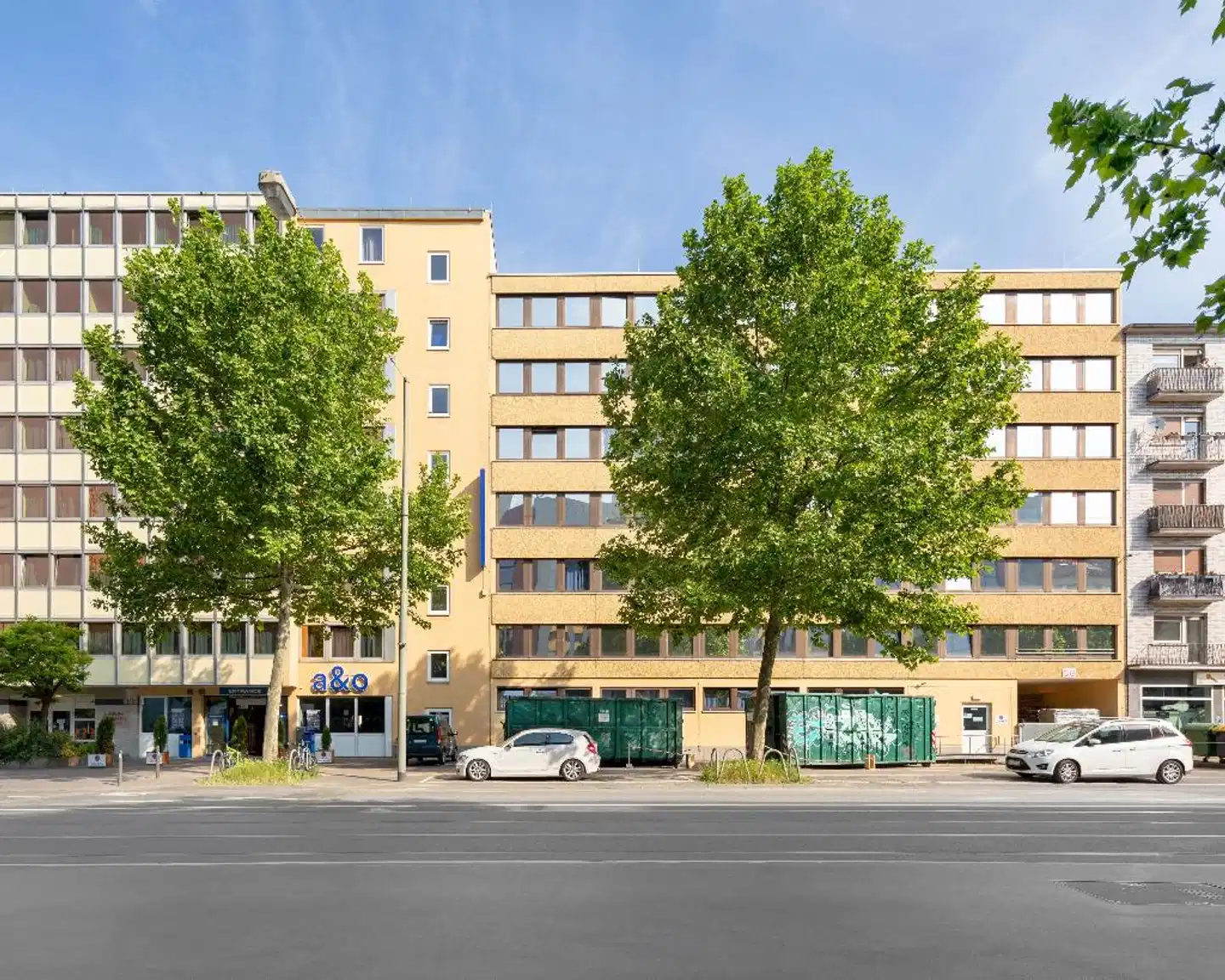 a&o Hostel Frankfurt Galluswarte Aussenansicht