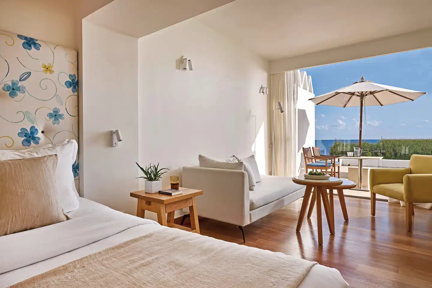 St. Nicolas Bay Resort Hotel & Villas Wohnbeispiel