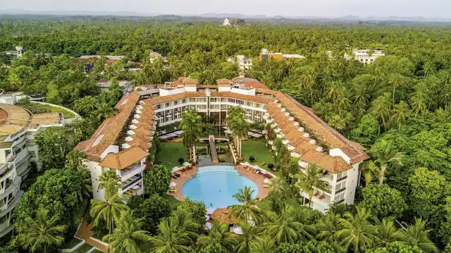 Lanka Princess Hotel Aussenansicht