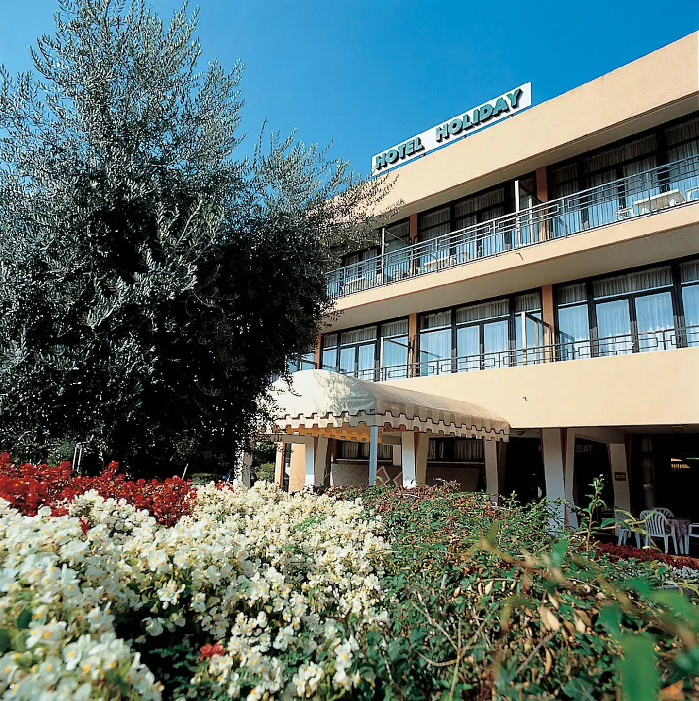 Hotel Residence Holiday Aussenansicht