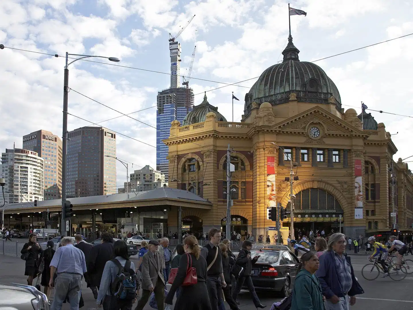 ibis Melbourne - Hotel & Apartments Sport und Entertainment