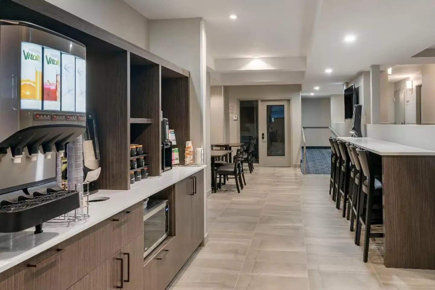 QUALITY INN CENTRE-VILLE Bar