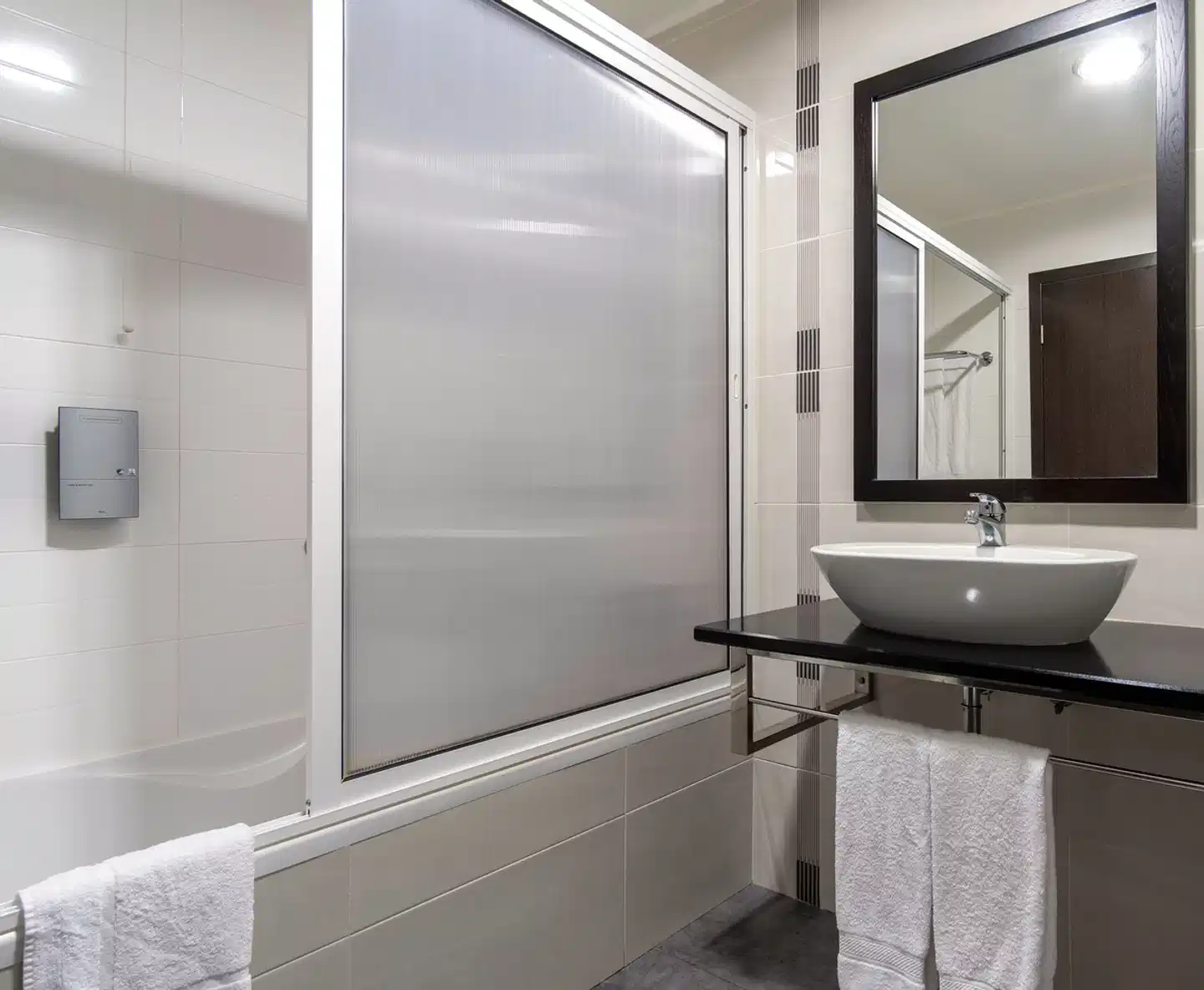 Vale do Navio & Apartments Acorsonho Badezimmer