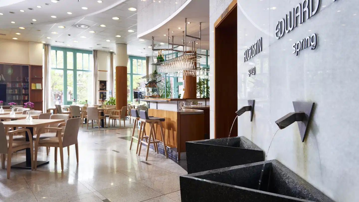 Orea Spa Hotel Cristal Lobby