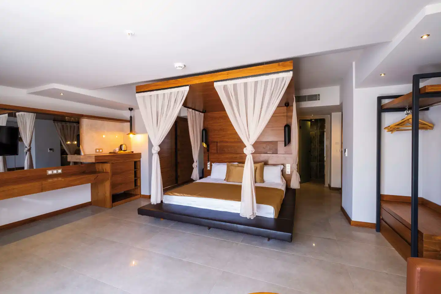 Orka Lotus Beach Wellness