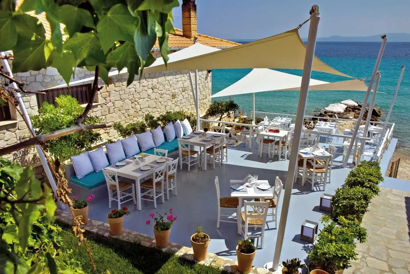 White Suites Resort Terrasse