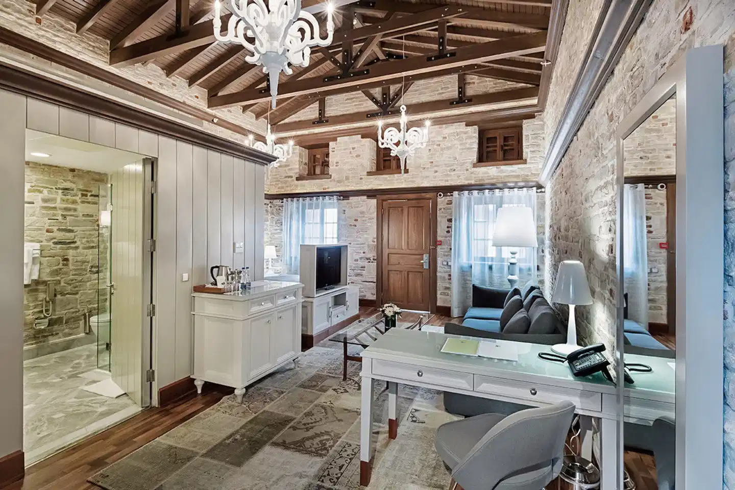 Double Tree by Hilton Kusadasi Wellness