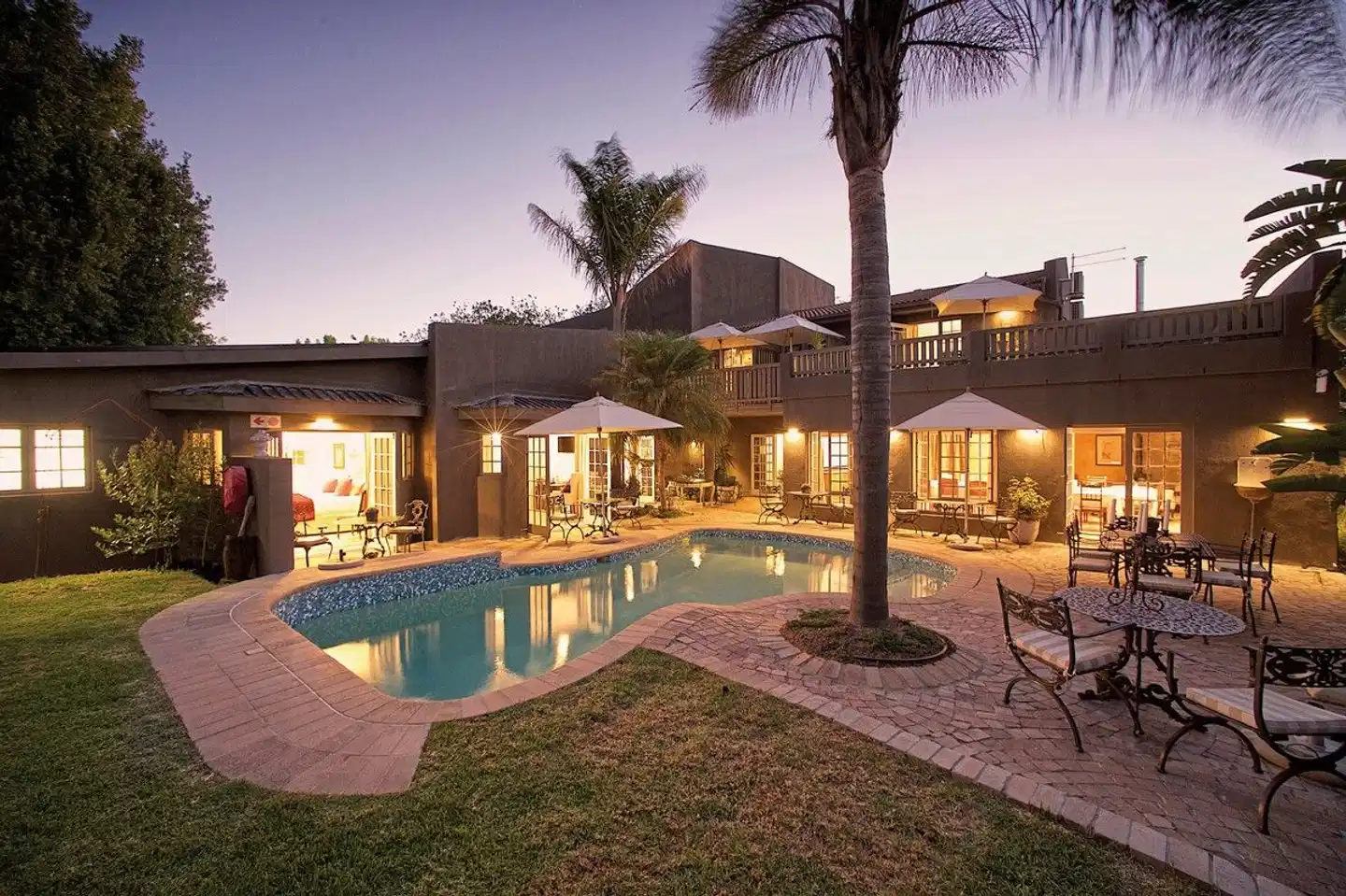 Baruch Guest Houses Stellenbosch Pool