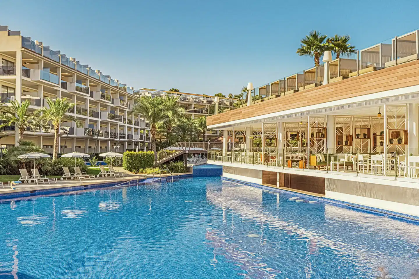 Zafiro Palace Palmanova Pool