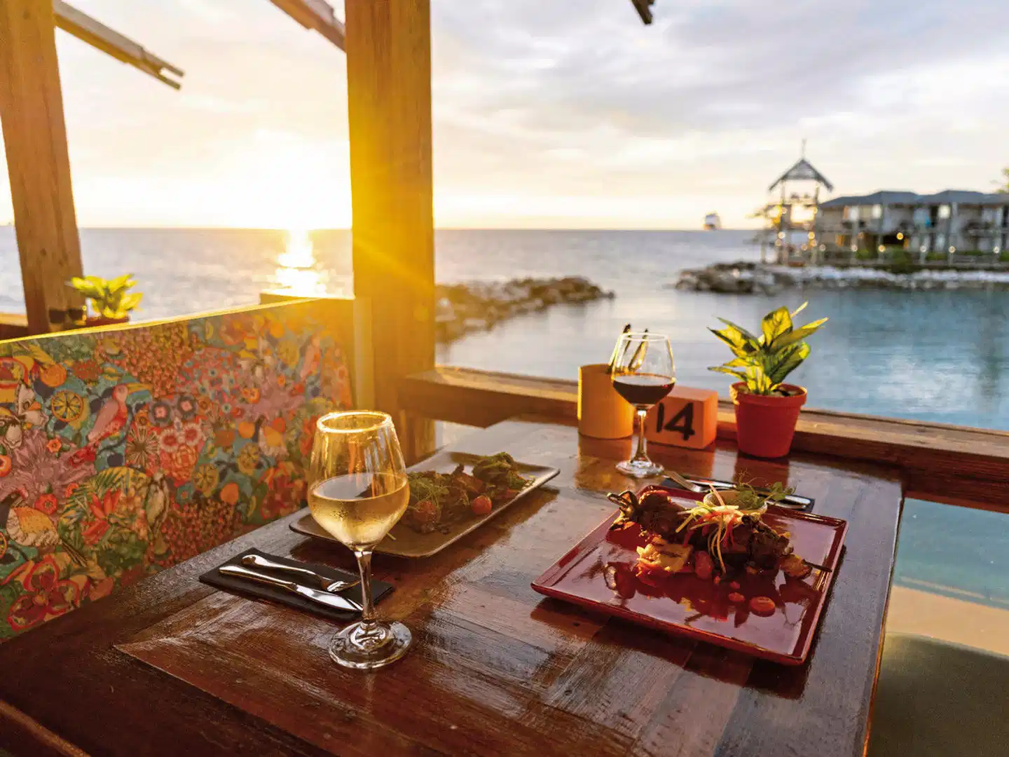 Avila Beach Hotel Restaurant