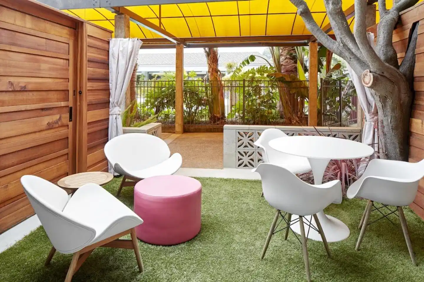 Carmel Mission Inn Terrasse