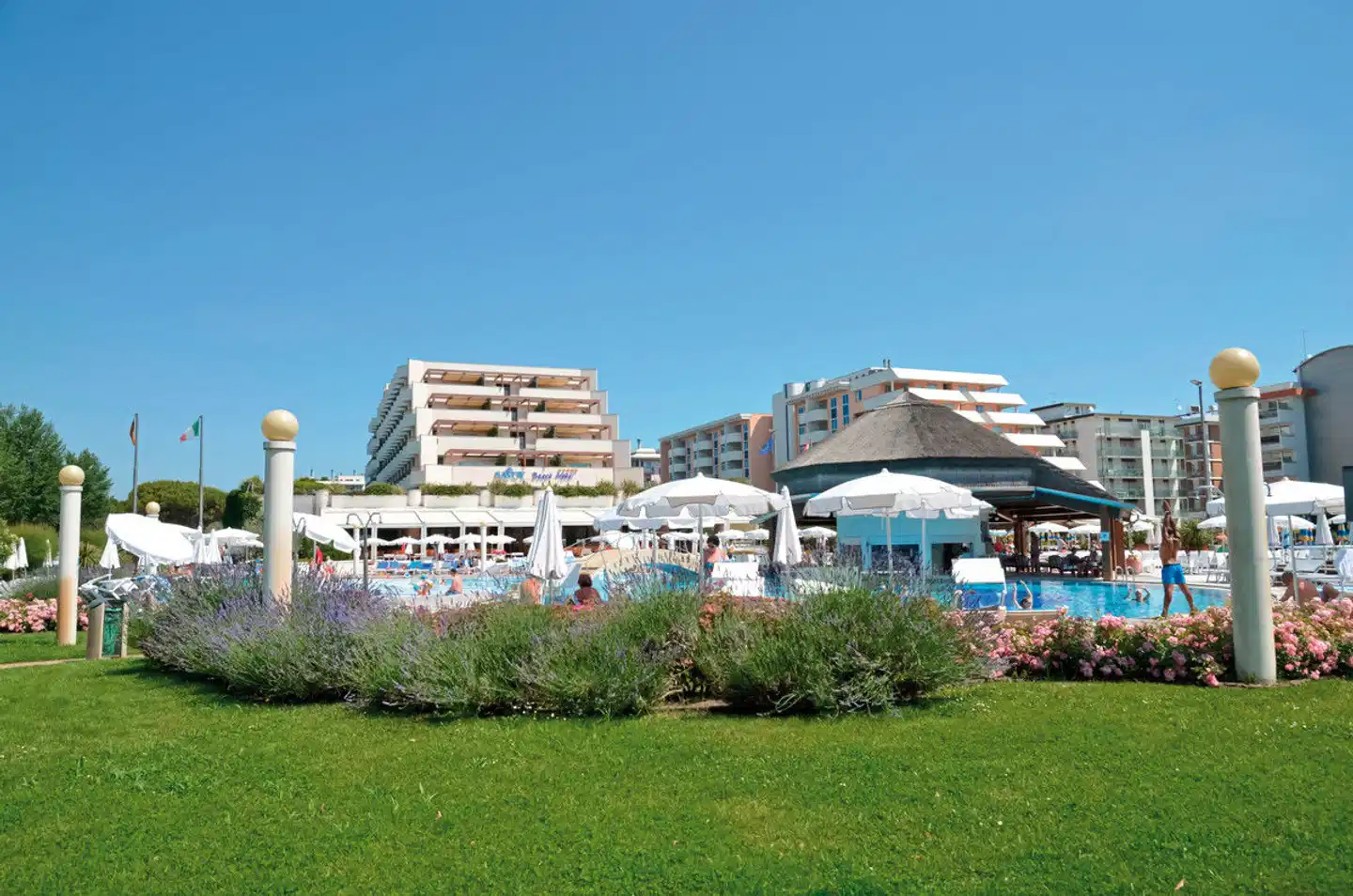 Savoy Beach Hotel &Thermal SPA Aussenansicht