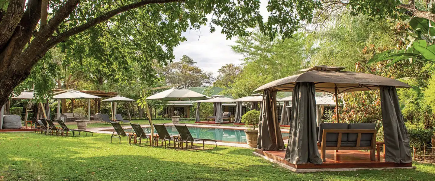 Perrys Bridge Hollow Boutique Garten