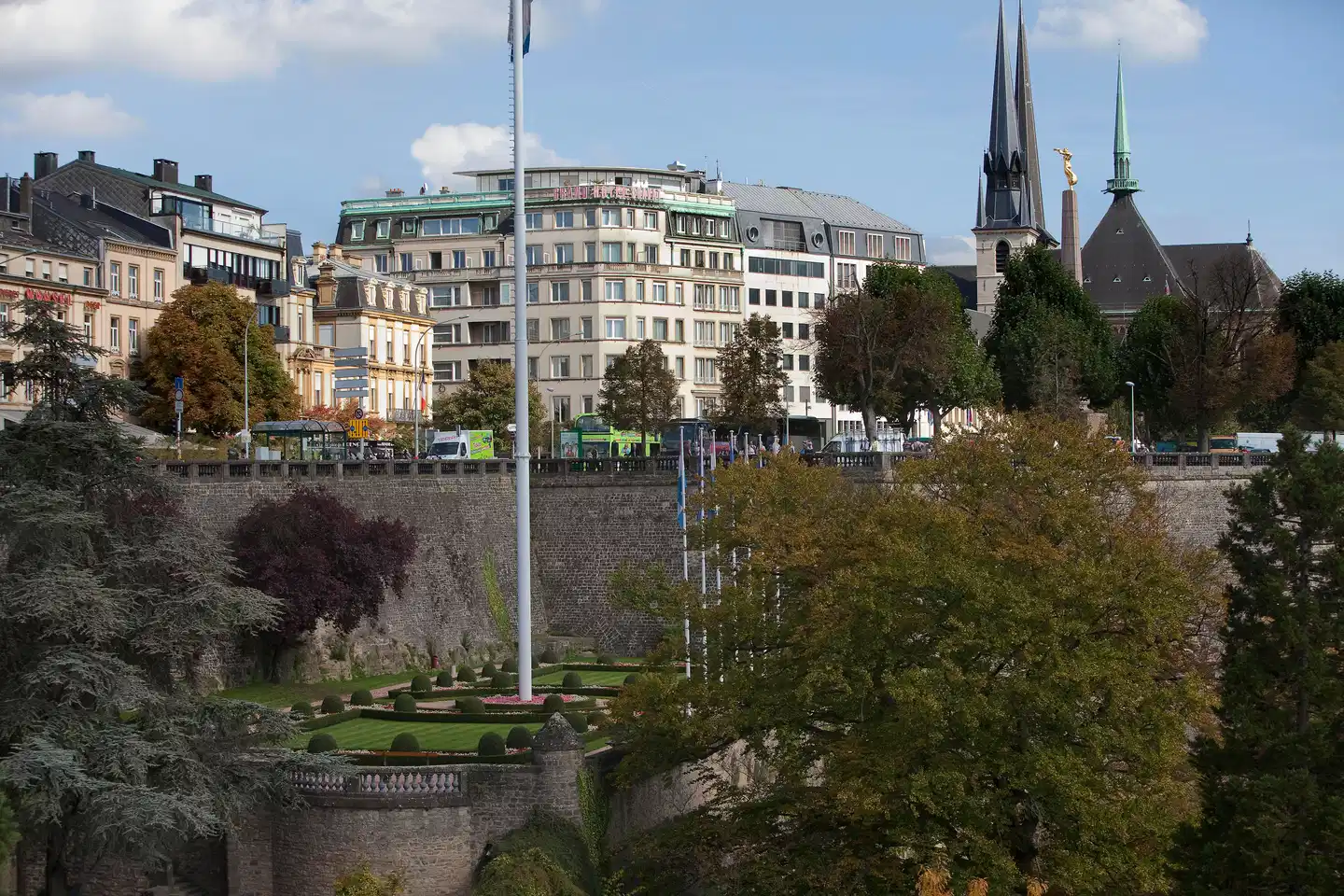 Grand Hotel Cravat Aussenansicht