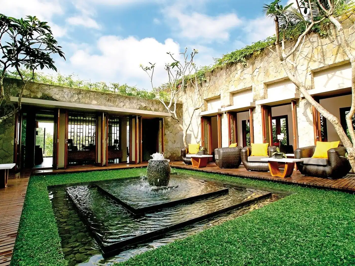 Maya Ubud Resort & Spa Aussenansicht