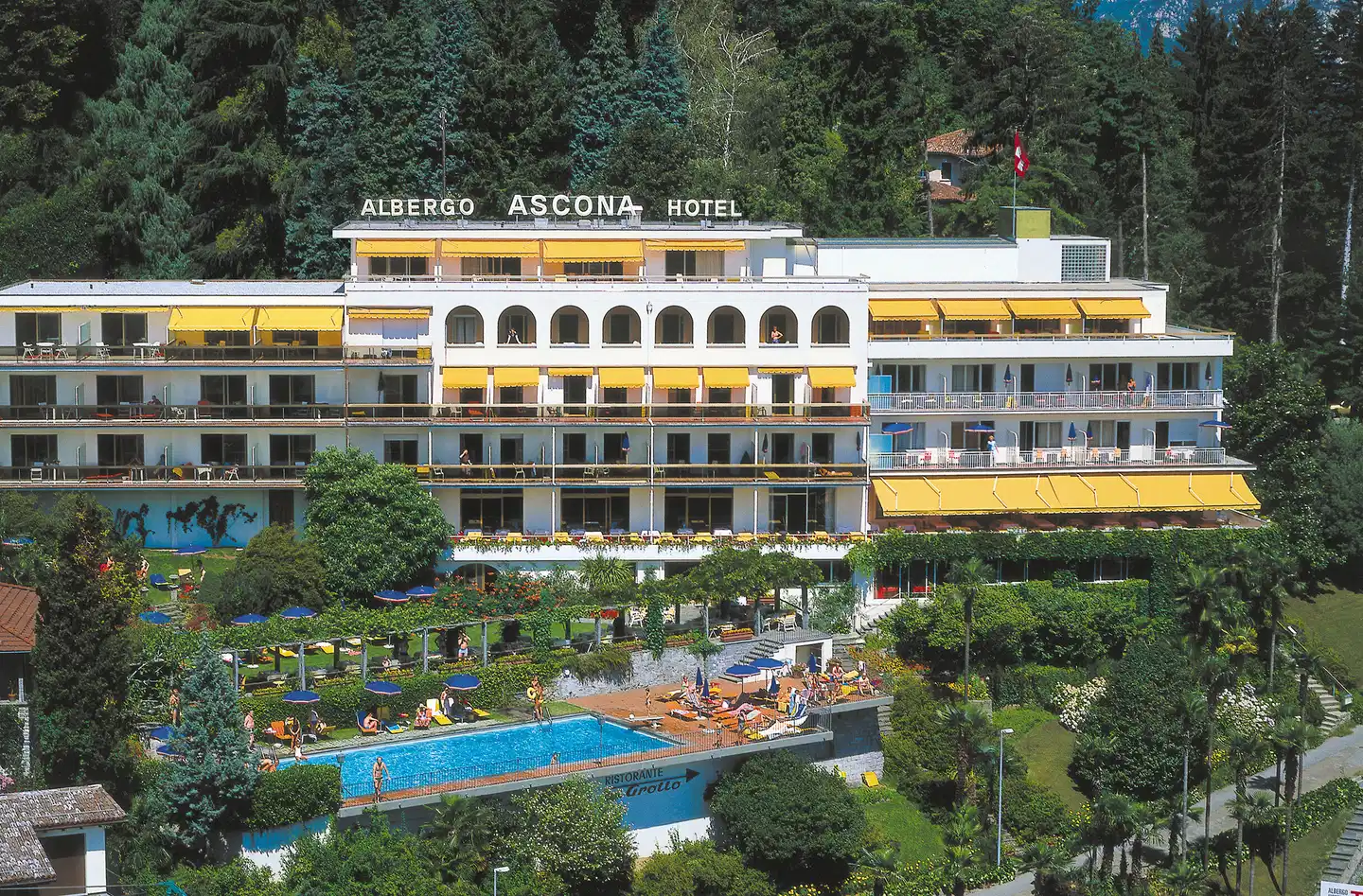 Hotel Ascona Aussenansicht