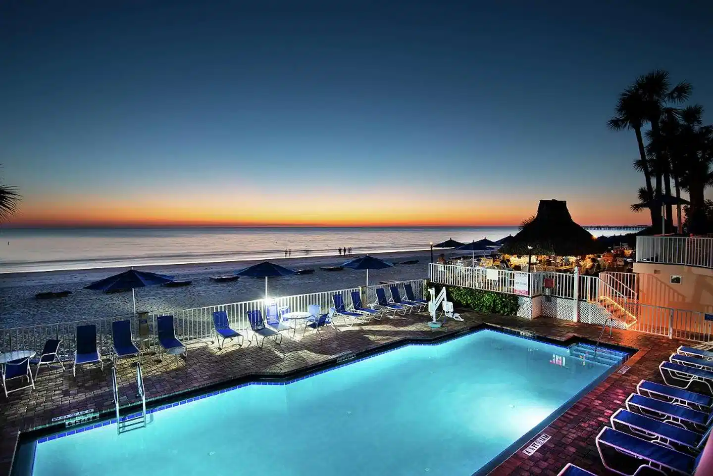 DoubleTree by Hilton Beach Resort Tampa Bay/North Redington Beach Pool