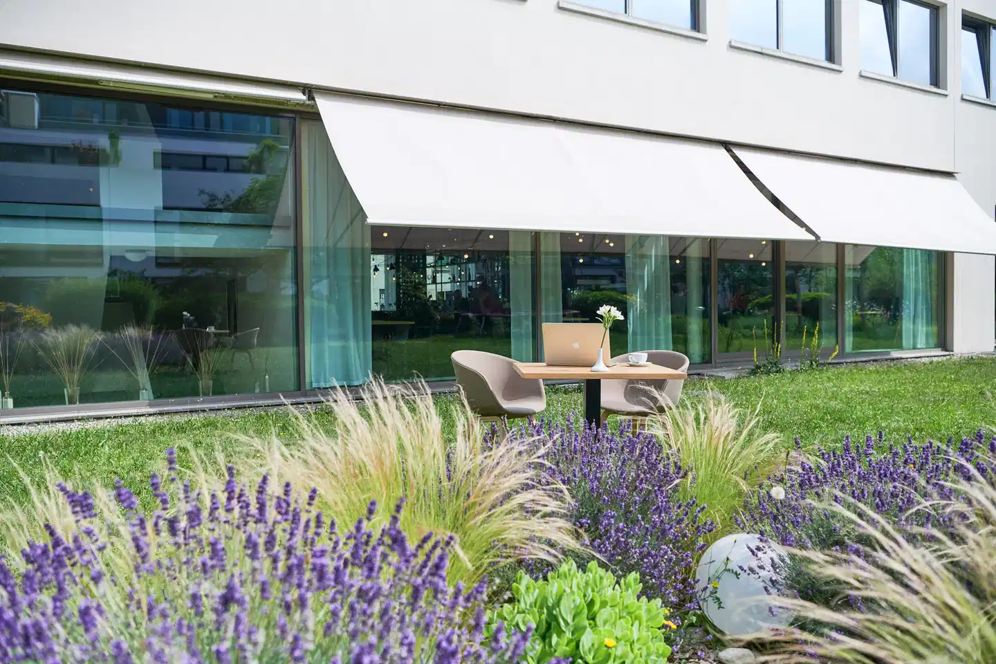 Essential by Dorint Basel City Terrasse