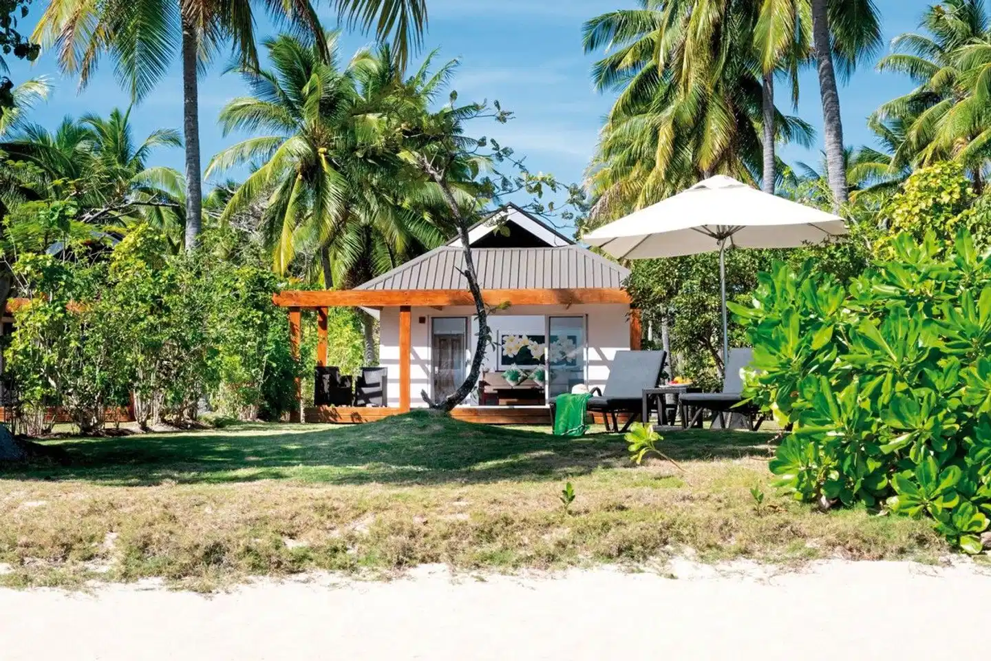 Lomani Island Resort Aussenansicht