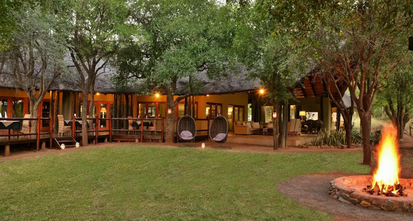 Black Rhino Game Lodge Aussenansicht