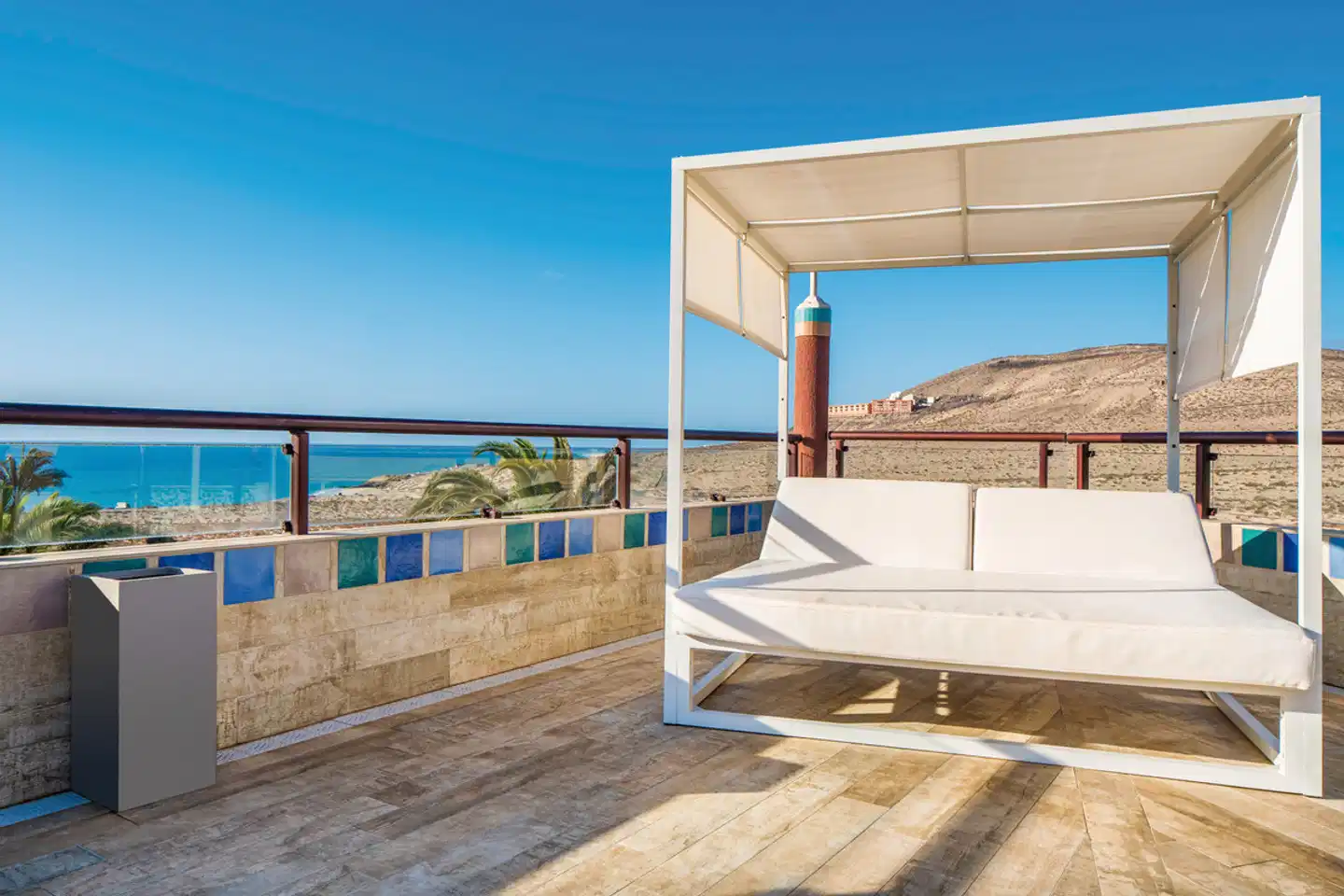 Esmeralda Maris by LIVVO Terrasse