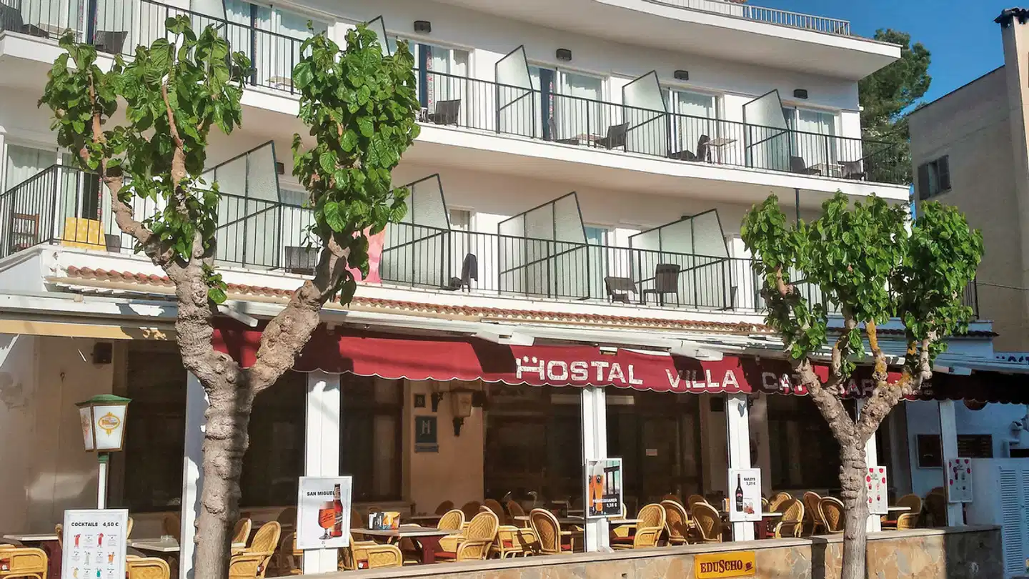 Villa Cati Hostal Aussenansicht