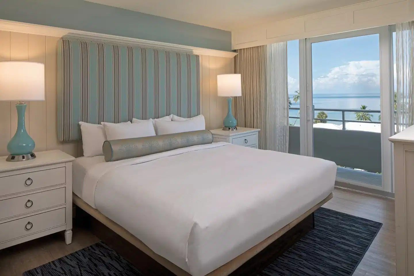 Edgewater Beach Hotel Wohnbeispiel