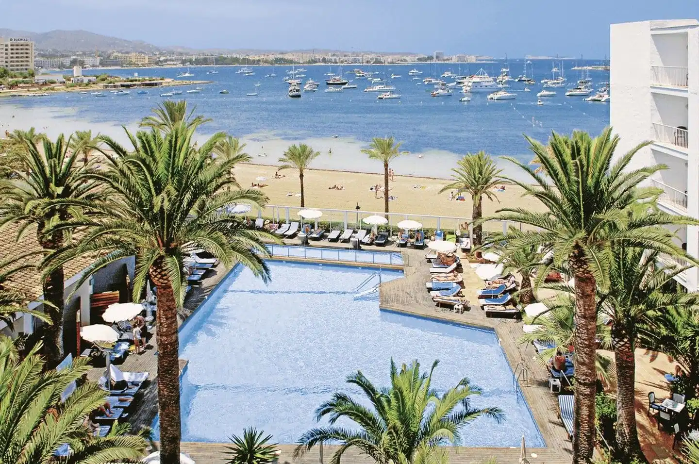 Palladium Palmyra Pool